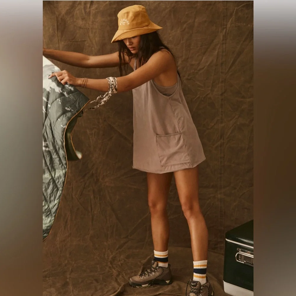 SOLD!! NEW Free People Custom Tie Dye Hot Shot Mini Dress | TIE DYE MOCHA LATTE - Picture 3 of 13